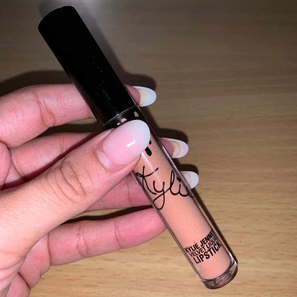 Kylie LA Velvet Lip Kit